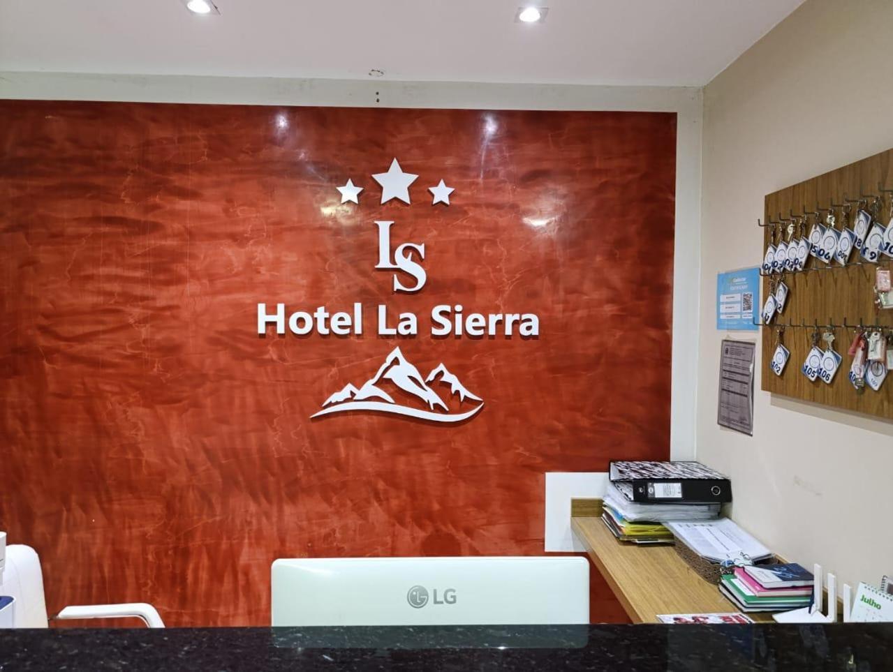 Hotel La Sierra بودوكوينا المظهر الخارجي الصورة